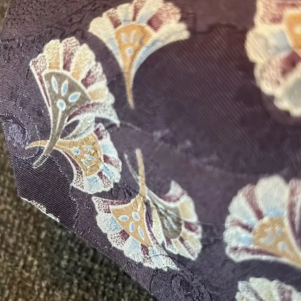 Valentino Italian 100% Silk Eggplant Purple Men’s Tie w/ Handheld Fan Design